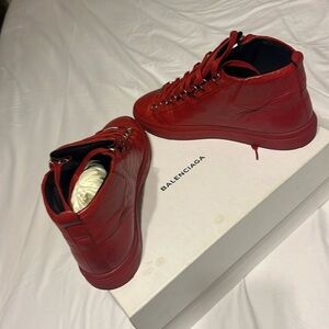 Balenciaga Arena Pavot .